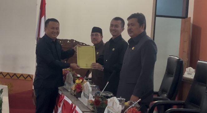 DPRD Pesawaran Berikan Sejumlah Catatan Kepada Pemda Pesawaran Terhadap LHP BPK RI