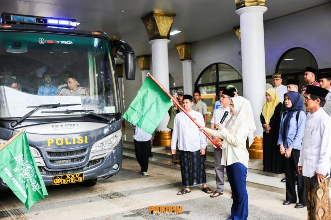 Bupati Pesawaran Resmi Lepas Peserta Perlombaan Muktamad RMI Tingkat Provinsi Lampung